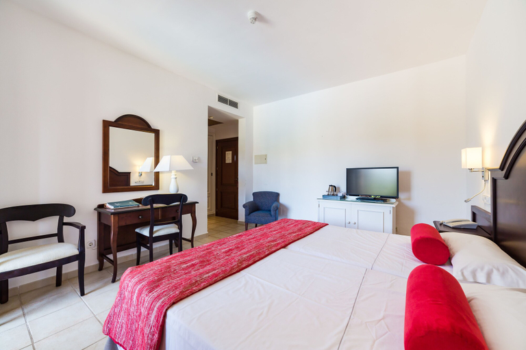 Bedroom 3, Hotel Ca'l Bisbe, Baleares