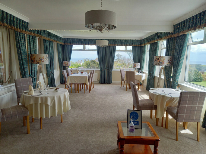 Food & Drinks 5, Trelawne Hotel, Cornwall