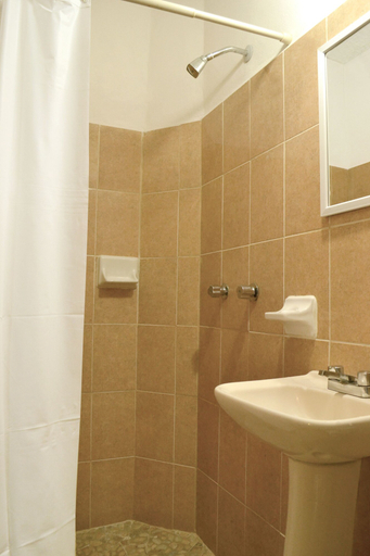 Bathroom 4, Hotel Posada de Roger - Near Los Muertos Beach, Puerto Vallarta
