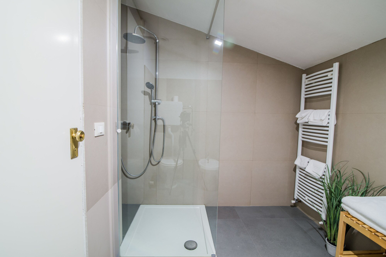 Bathroom 5, Hotel alla fonte, Udine