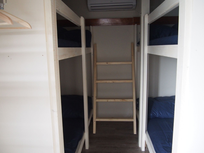 Bedroom 2, 328 Hostel and Lounge, Ōta