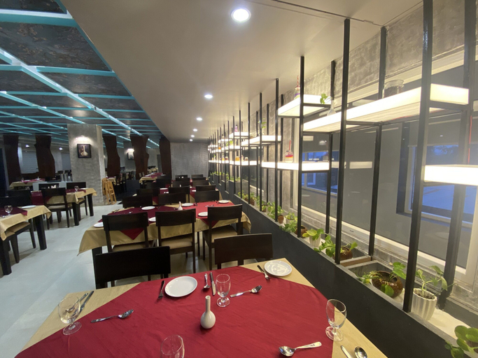 Food & Drinks 5, Hotel Aarunya Royale, Jodhpur