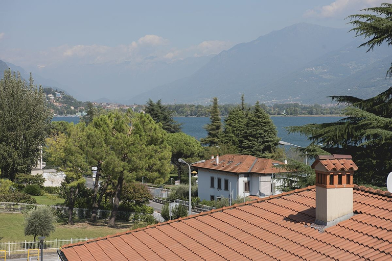 Others, Continental Hotel, Bergamo