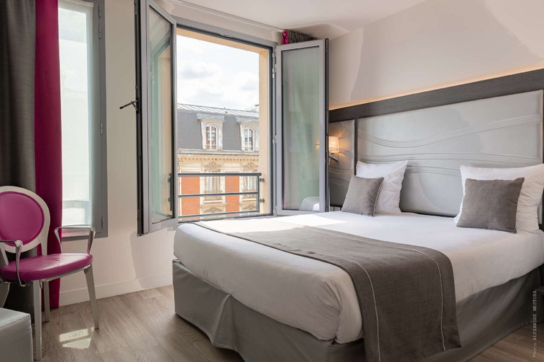 Bedroom 4, Hôtel Versailles Chantiers, Yvelines