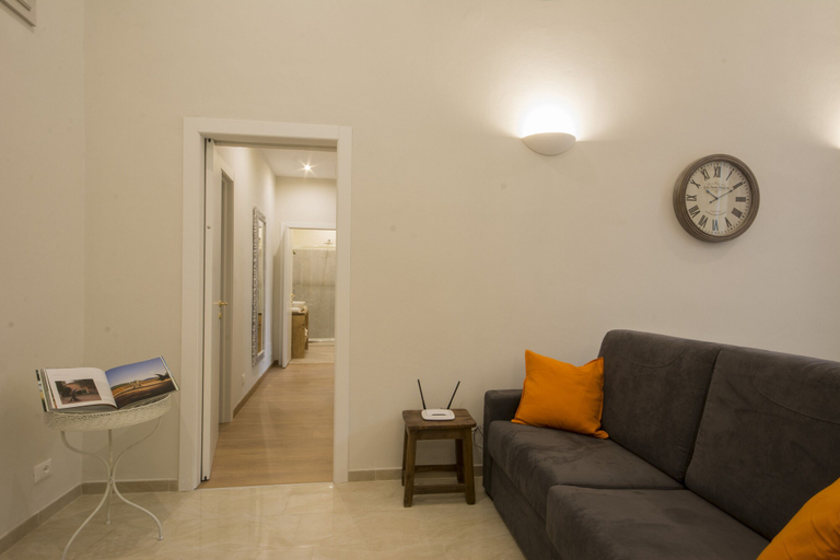 Others 4, Iris Apartments by Mmega, Florence