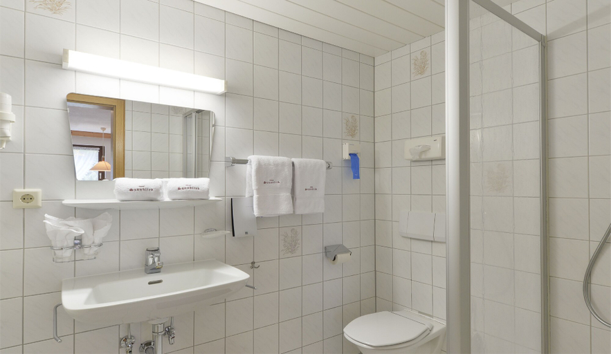 Bathroom 4, Hotel Sonnblick, Bludenz
