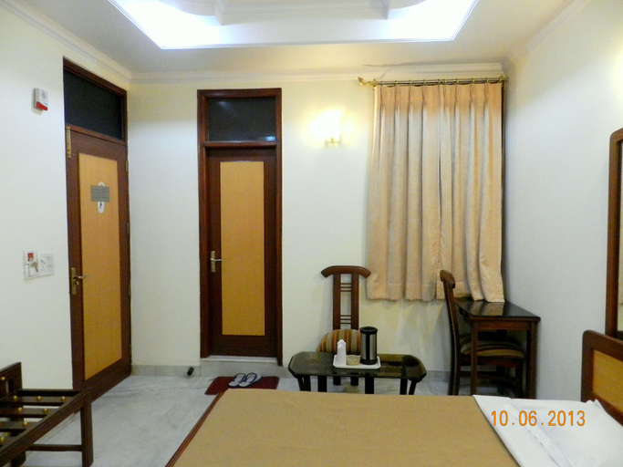 Bedroom 4, Hotel Tara Palace, Chandni Chowk, Delhi