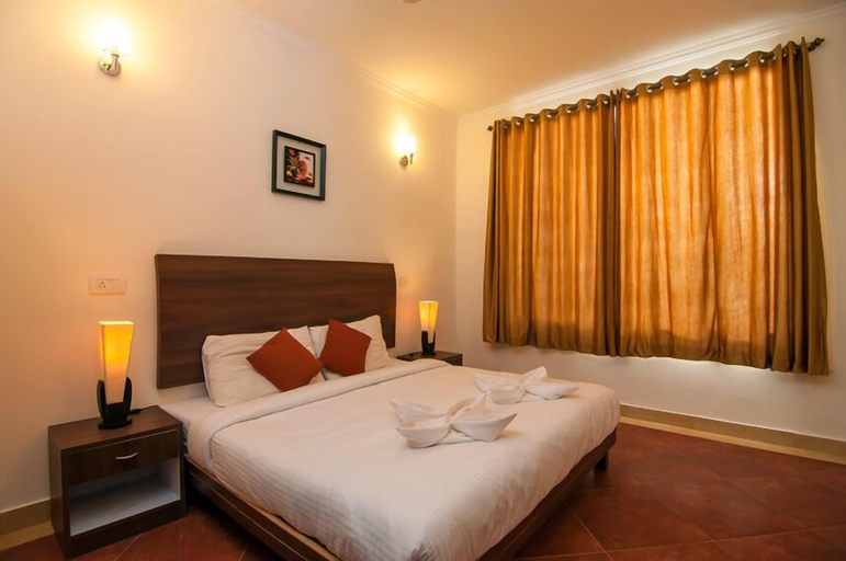 Bedroom 3, Whispering Woods, North Goa