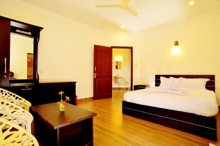 Bedroom 2, Green Hill Estate, Idukki