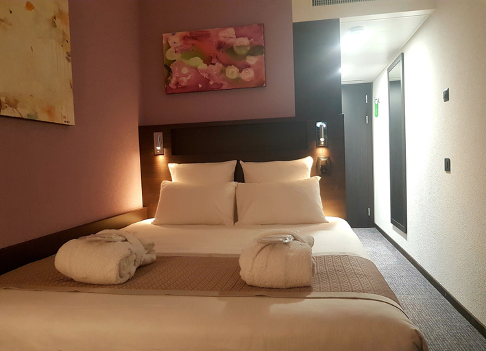 Bedroom 3, Nash Pratik Hotel, Genève