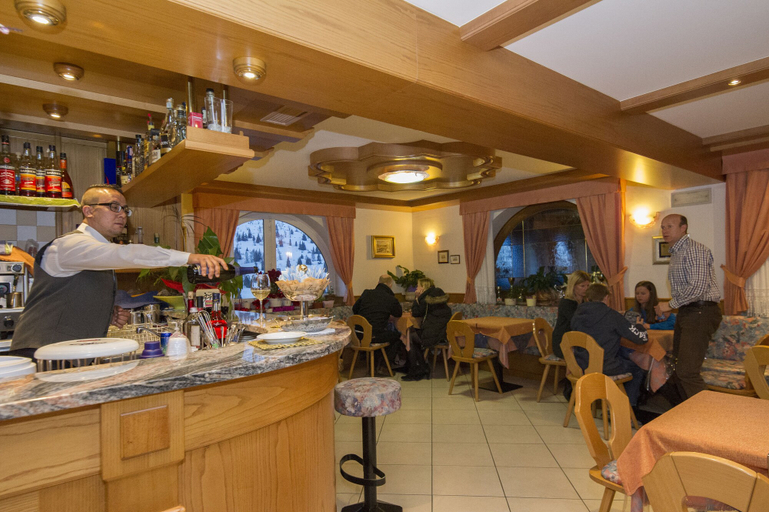 Food & Drinks 5, Hotel Orchidea, Trento