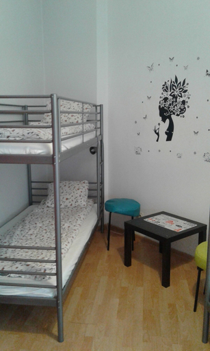 Bedroom 3, Art Hostel, Kraków City