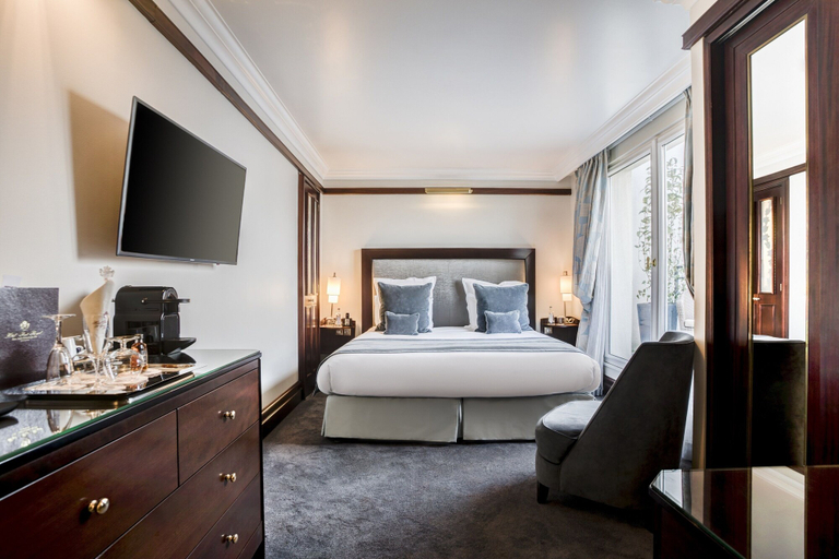 Bedroom 3, Hôtel Pont Royal, Paris