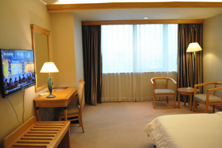 Bedroom 25