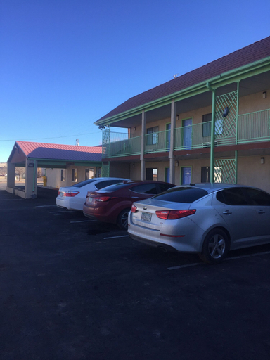 Exterior & Views 2, Travel Inn & Suite, Apache