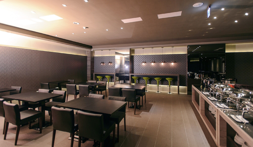 Food & Drinks 4, Kiwi Express Hotel - Jiuru, Kaohsiung