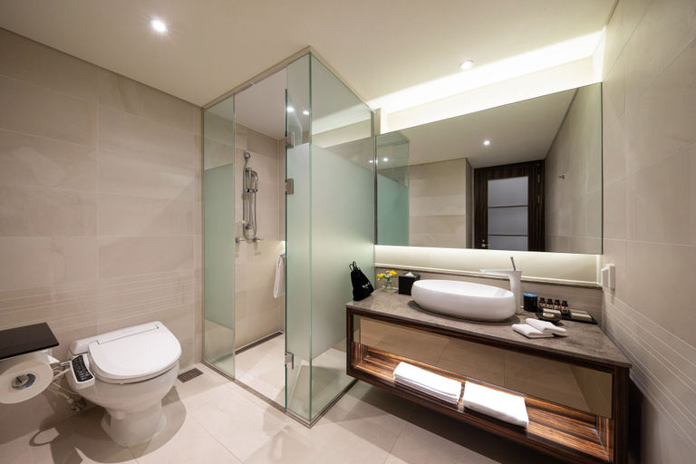 Bathroom 5, Oakwood Premier Coex Center, Gangnam