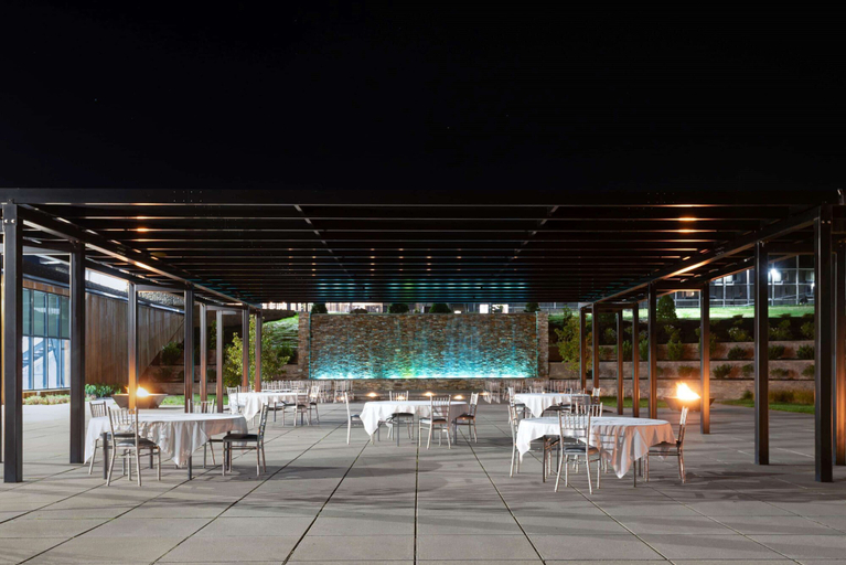 Food & Drinks 5, Wyndham Lancaster Resort & Convention Center, Lancaster