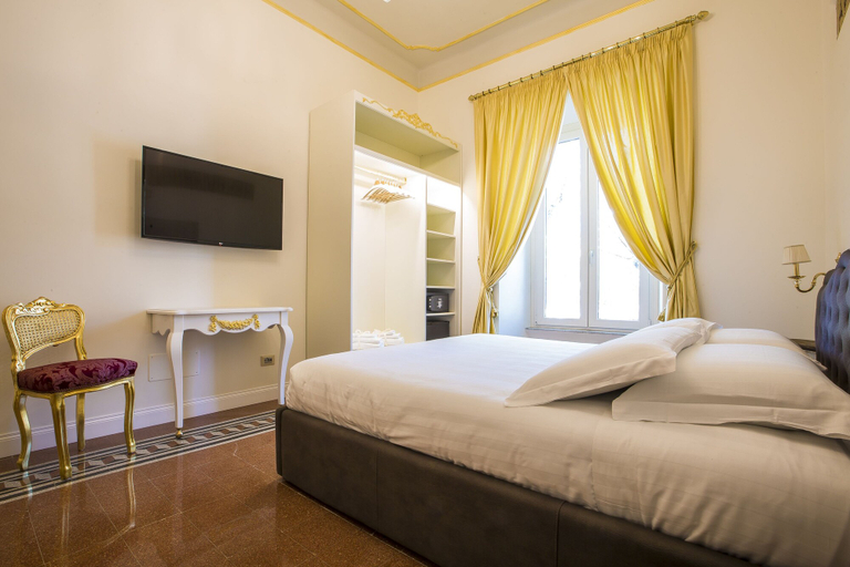 Bedroom 4, Trastevere Royal Suite, Rome