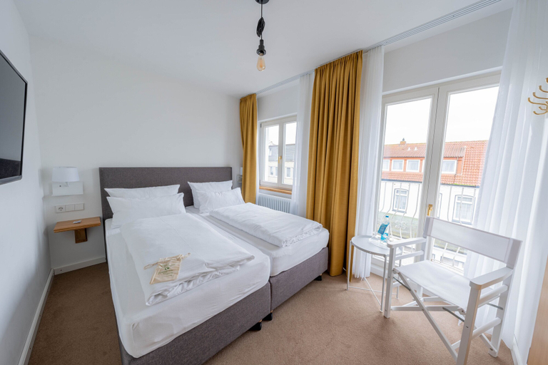 Bedroom 4, Logierhaus am Rathaus, Aurich