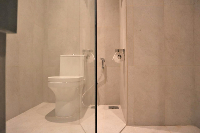 Bathroom 6