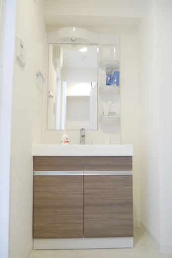 Bathroom 3, meet Me Umedanishi, Osaka