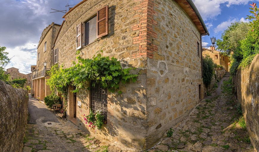 Others 4, In Toscana Camere, Siena