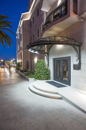 Exterior & Views 2, Boutique Hotel La Roche