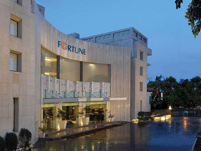 Fortune Sector 27, Noida - Member ITC Hotels' Group, Gautam Buddha Nagar