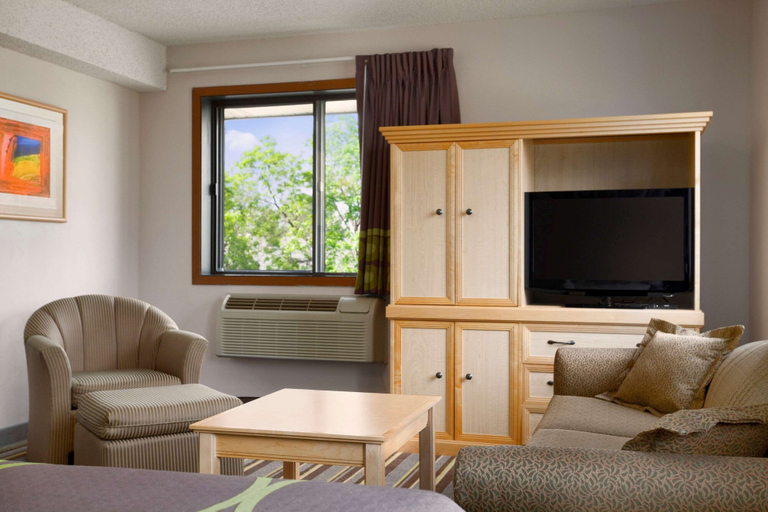 Others 5, Super 8 by Wyndham Westminster Denver North, Adams