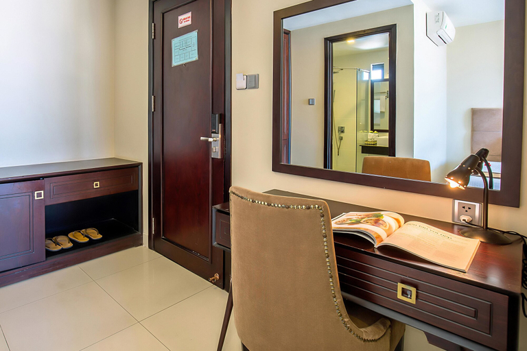 Bathroom 4, Ocean Haven Hotel, Da Nang
