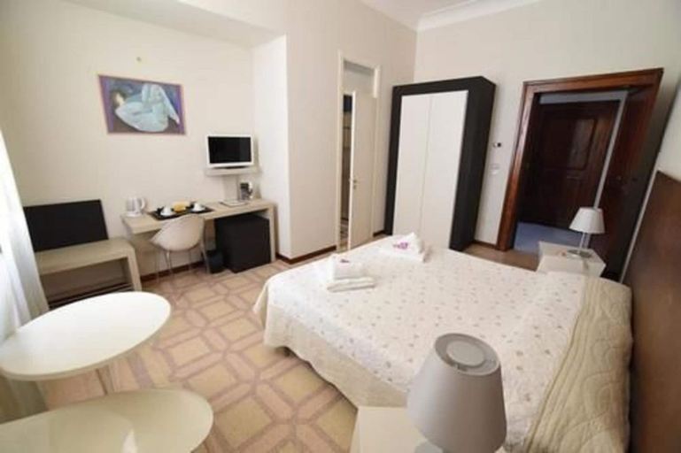 Bedroom 3, Barone Liberty & Luxury SPA-Boutique Hotel, Lecce
