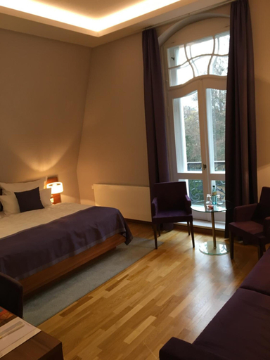 Bedroom 2, Hotel Schloss Rabenstein, Chemnitz