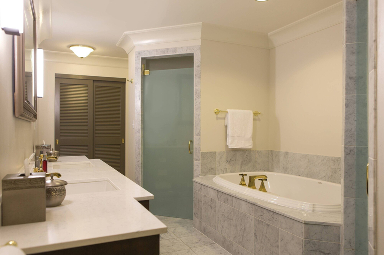Bedroom 4, Marriott St. Louis Grand, Saint Louis