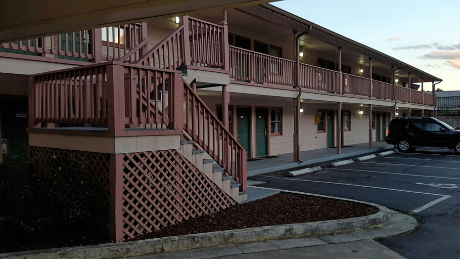 Exterior & Views 2, Mountain Valley Inn Dillard, Rabun