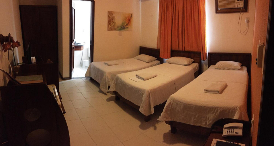 Bedroom 4, Machado's Plaza Hotel, Belém