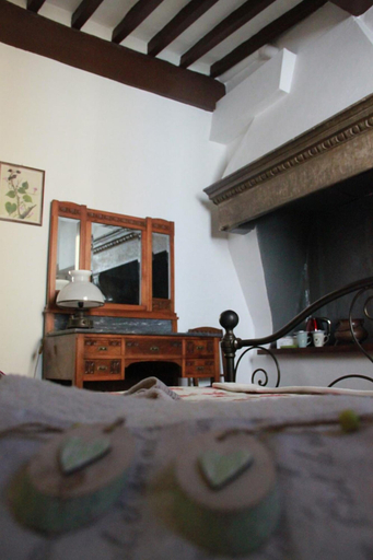 Others 5, Camere Mazzini 49, Arezzo