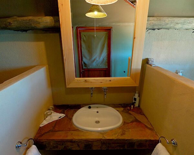 Bathroom 3, Suricate Tented Lodge, Mariental Rural