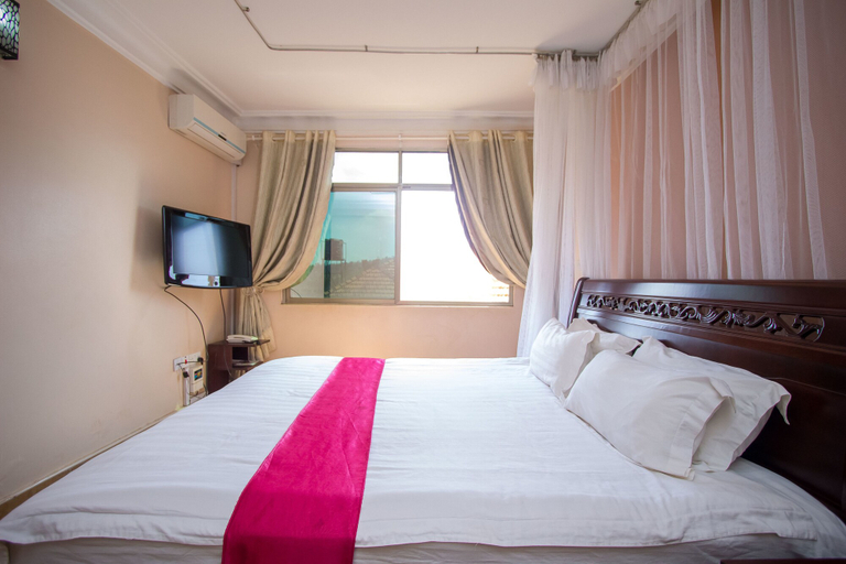 Bedroom 2, Eight Winx Hotel, Kampala