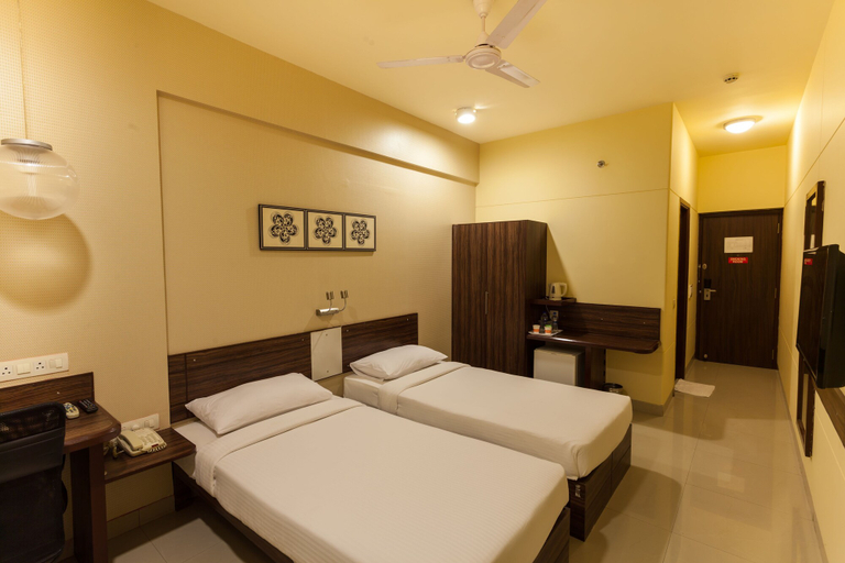 Bedroom 3, Ginger Surat, Surat