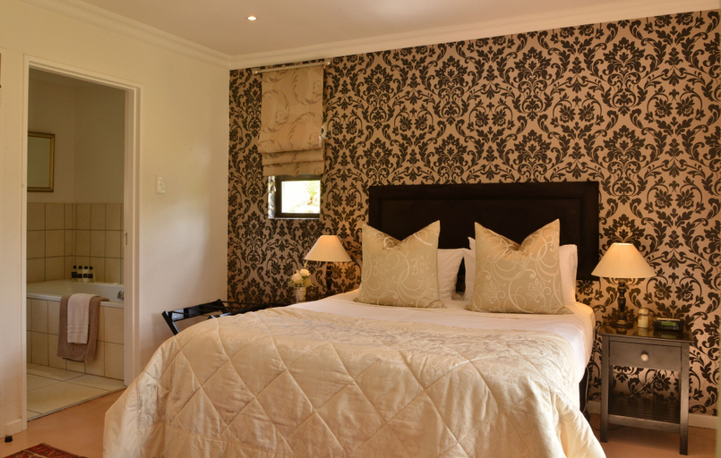 Bedroom 1, Walkersons Hotel & Spa, Nkangala