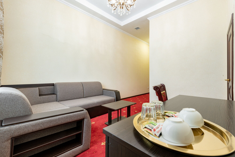 Others 5, Hotel Mano, Vysokogorskiy rayon