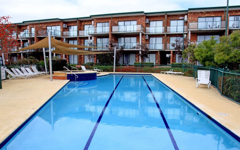 Sport & Beauty 3, Perth Ascot Central Apartment Hotel, Belmont