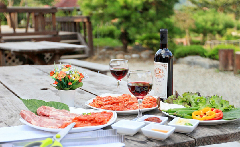 Food & Drinks 5, S & J Pension, Gapyeong