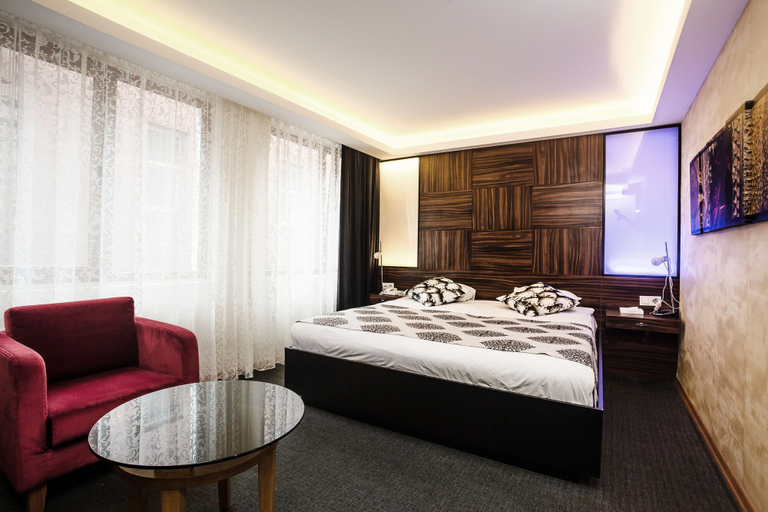 Bedroom 3, P Galata Boutique Hotel, Beyoğlu