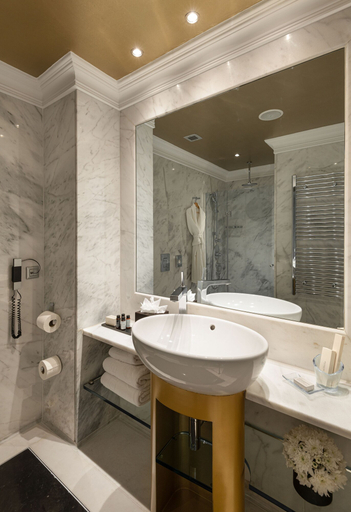 Bathroom 4, The Excelsior Small Luxury Hotels of the World, Central Macedonia