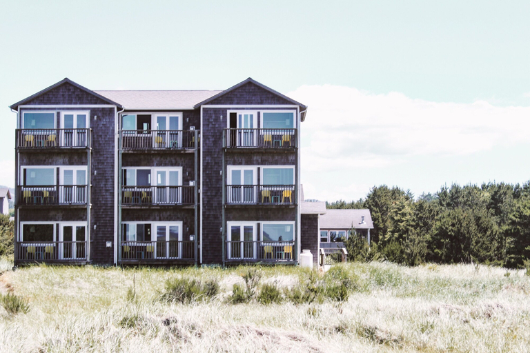 Exterior & Views 2, Oceanfront Inn at Discovery Coast, Pacific