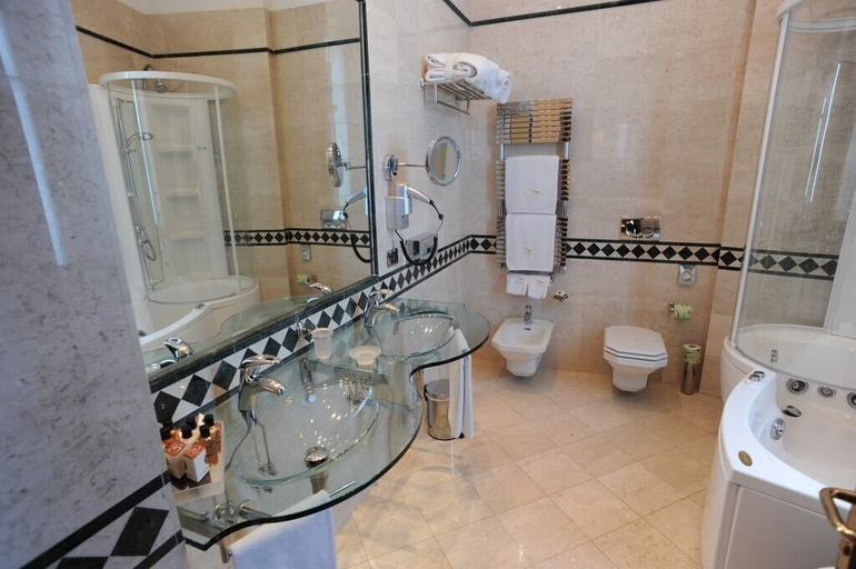 Bathroom 5, Hotel Livingston Siracusa, Syracuse