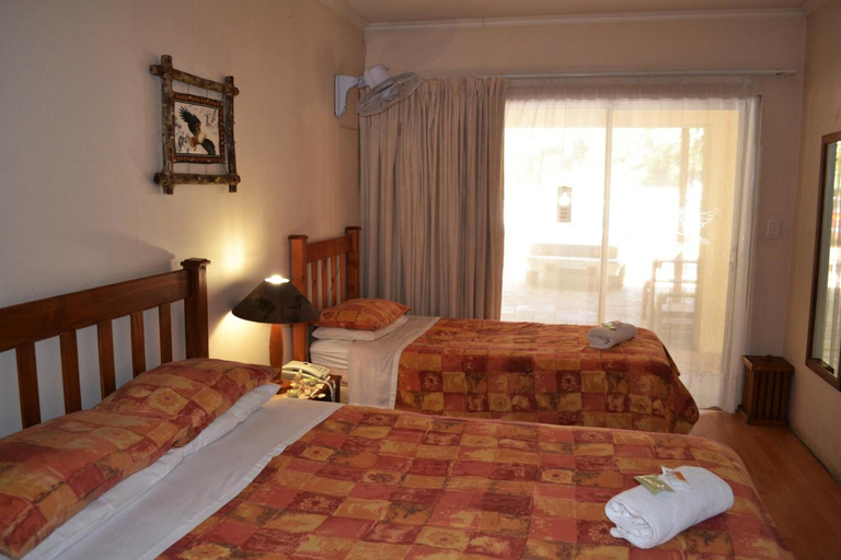 Bedroom 3, Dove's Nest Guest House, Ekurhuleni