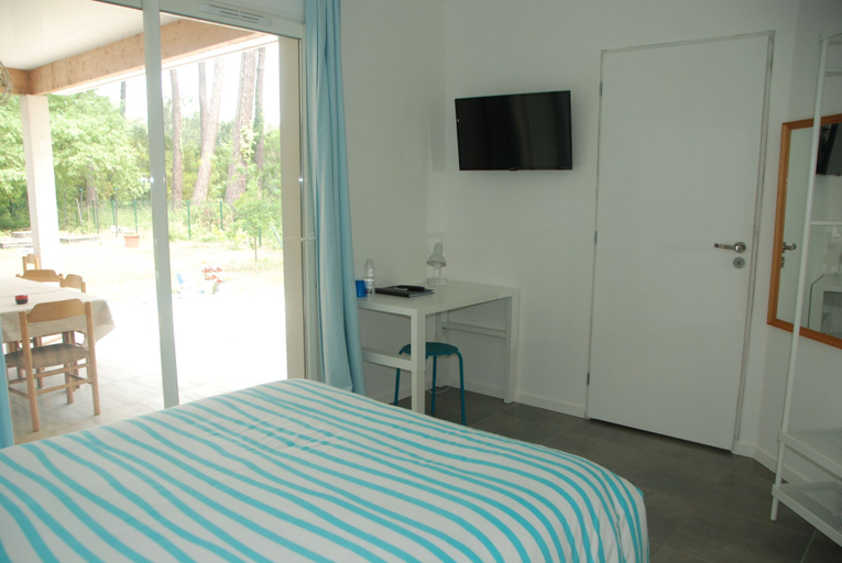 Bedroom 3, Villa Donosti Chambres d'hôtes, Gironde